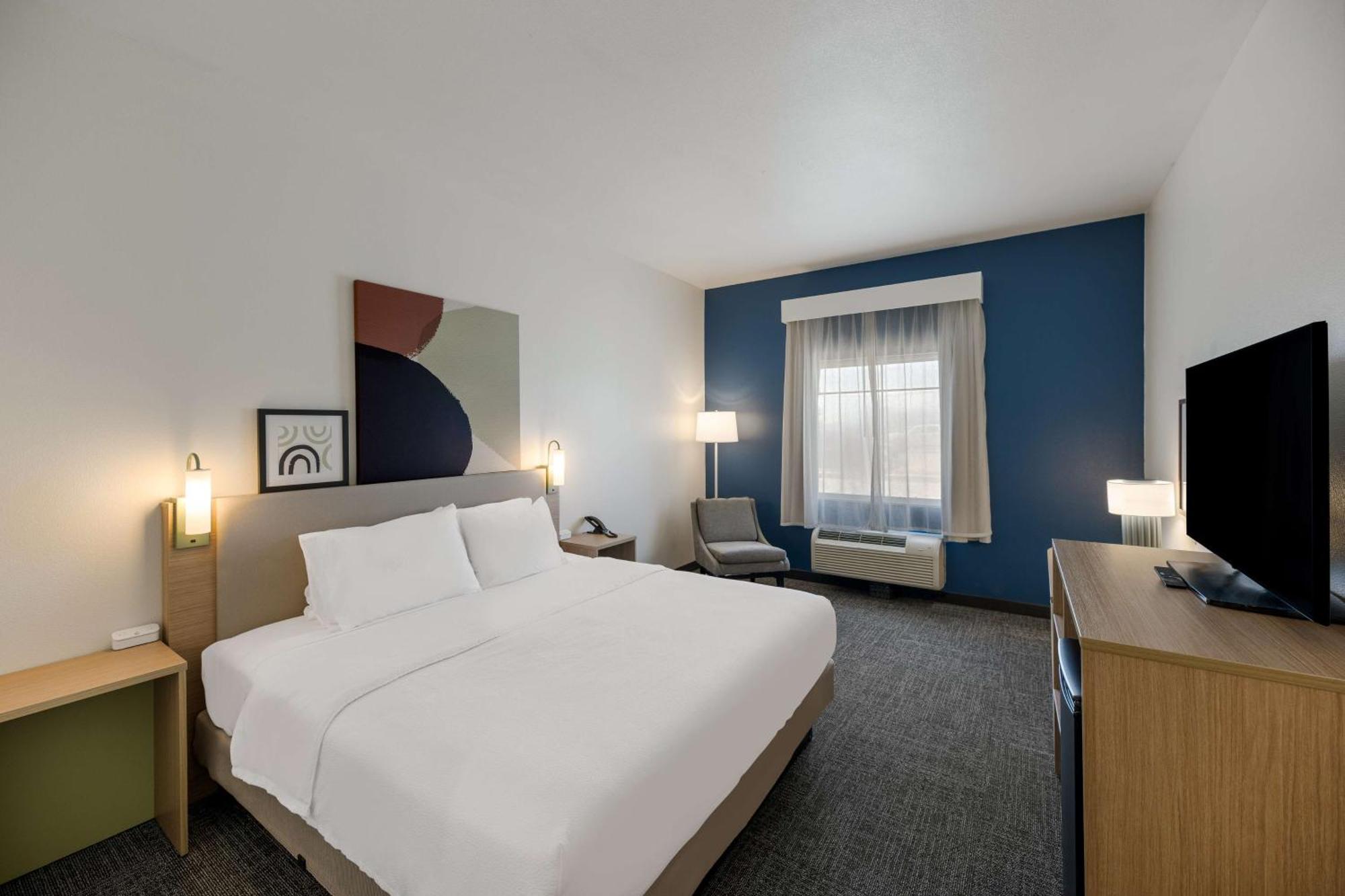 Spark By Hilton Midland South Экстерьер фото